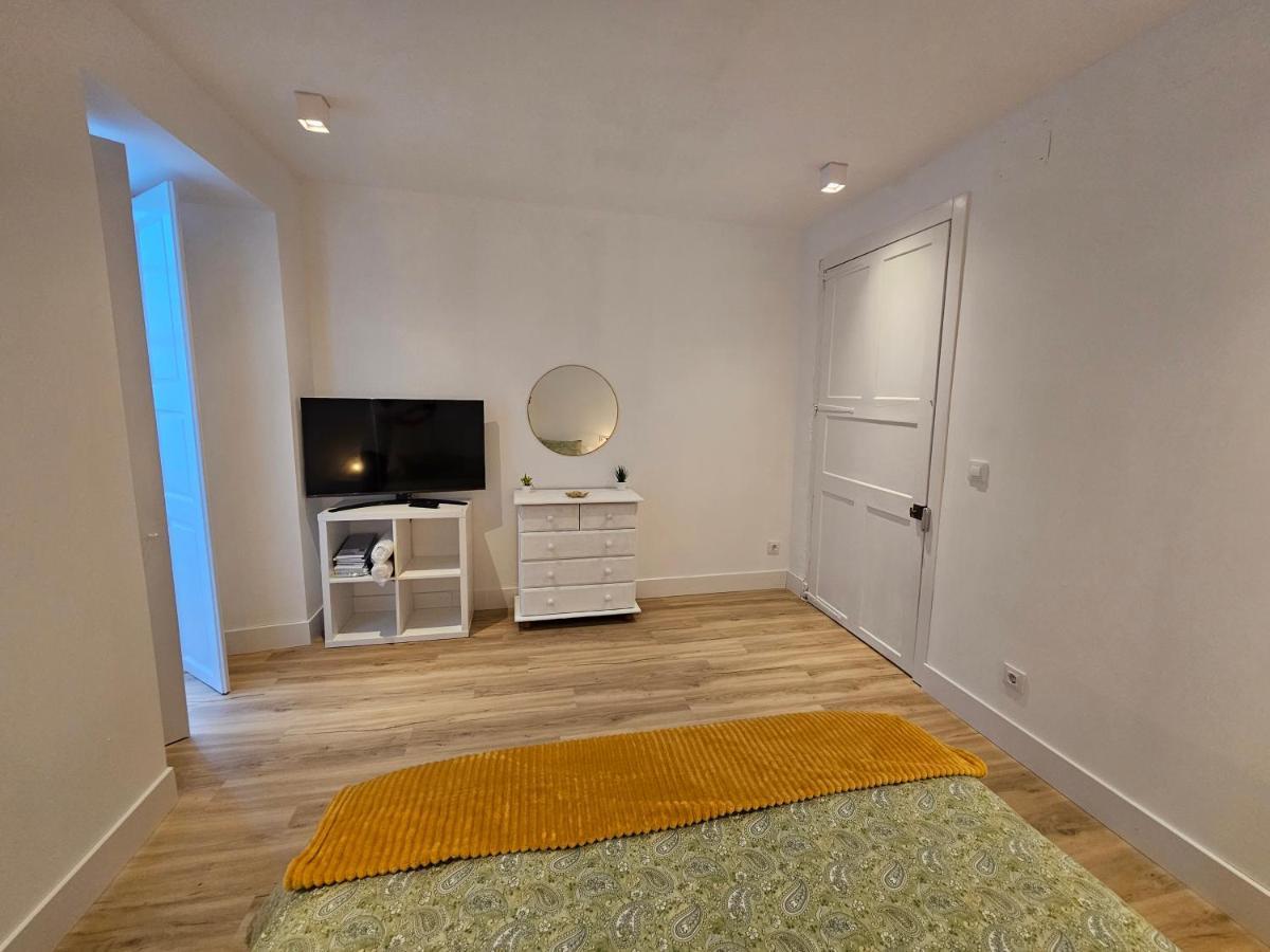 Apartamentos En El Centro - Plaza De Amboage - Wifi Ferrol Exteriör bild